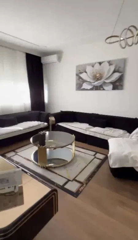Tirane, shes apartament 2+1+Ballkon Kati 10, 90 m² 155.000 € (Mbrapa Universitetit UET)