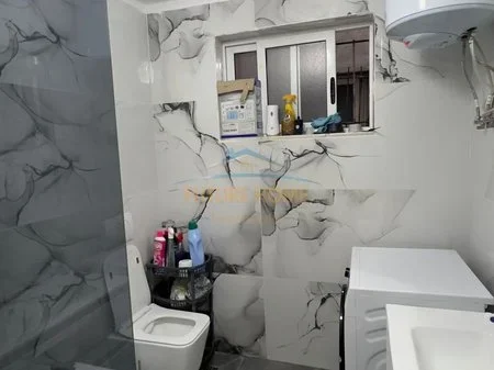 Shitet, Apartament 2+1, Porcelan, Tirane. AREA53686