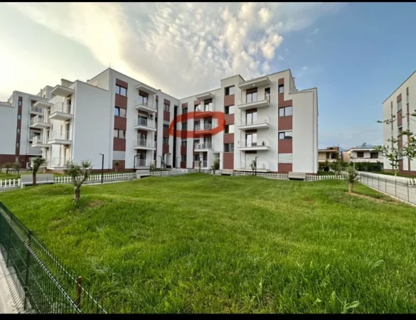 Tirane, shitet apartament 3+1 Kati 3, 106 m² 185.000 € (ASTIR)