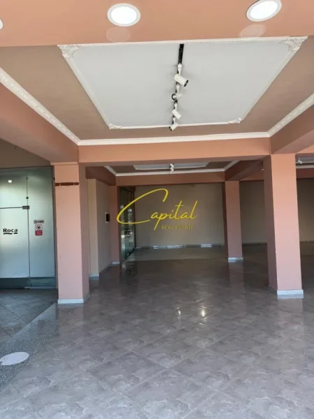 Tirane, jepet me qera ambjent biznesi Kati 0, 420 m² 2.000 € (ISH SHESHI SHQIPONJA)