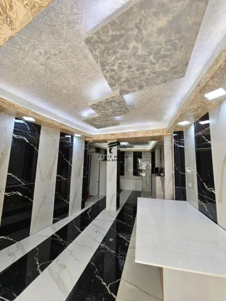 Tirane, jepet me qera dyqan Kati 0, 70 m² 800 € (ALI DEMI)