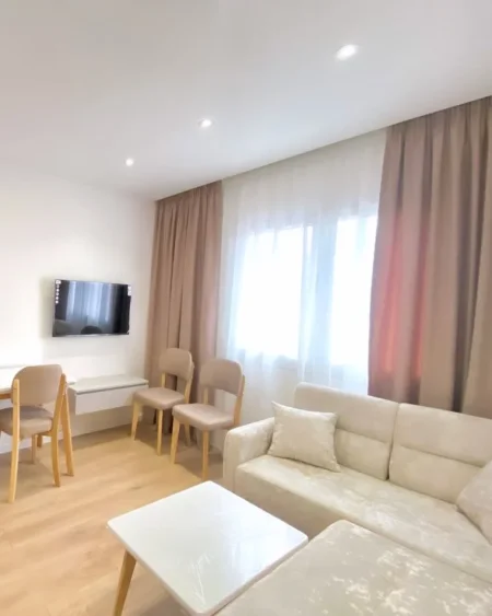 Tirane, shitet apartament 1+1 , 89.000 € (Shkolla Sabaudin Gabrani)