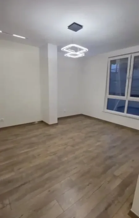 Tirane, shitet apartament 2+1 Kati 3, 77 m² 192.000 €