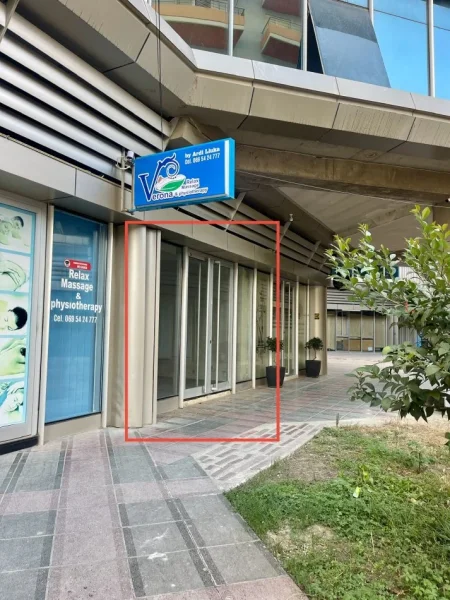 Vlore, jepet me qera dyqan Kati 0, 52 m² 500 € (Conad)