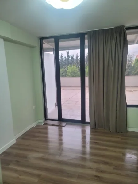 Tirane, shes apartament+verande | Penthouse 2+1+Ballkon Kati 1, 99 m² 160.000 € (Kthesa e Kamzës, te Kullat e Malezjanit)
