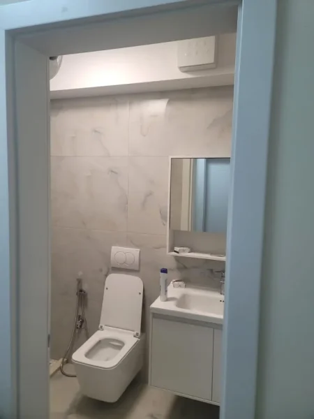 Tirane, shes apartament+verande | Penthouse 2+1+Ballkon Kati 1, 99 m² 160.000 € (Kthesa e Kamzës, te Kullat e Malezjanit)