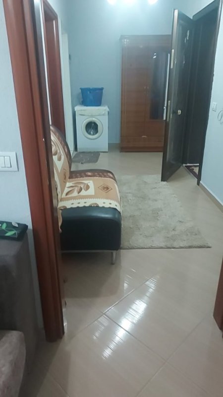 Pogradec, jepet me qera apartament 1+1 Kati 2, 70 m² 45 € (Rruga e stadiumit Nd 6. Ap. 2. H.2. Kati i dytë)