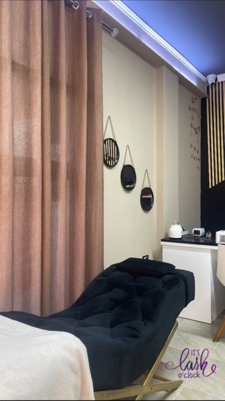 Tirane, kerkohet Estetiste qerpikesh per ndarje qeraje