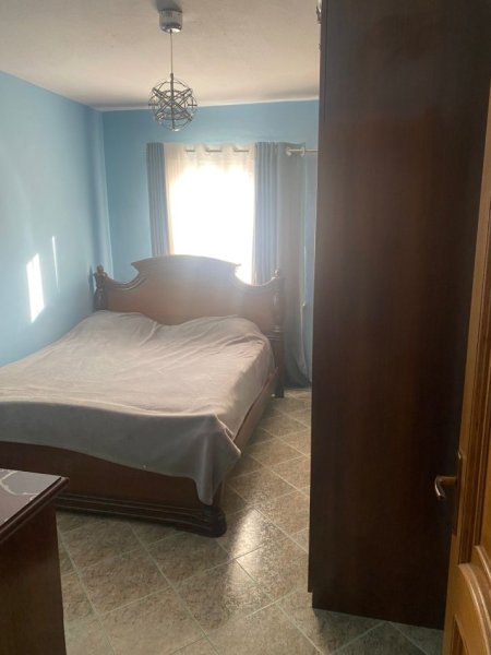 Tirane, shes apartament 2+1+Ballkon Kati 4, 56 m² 131.600 € (Rr Zonja Curre)