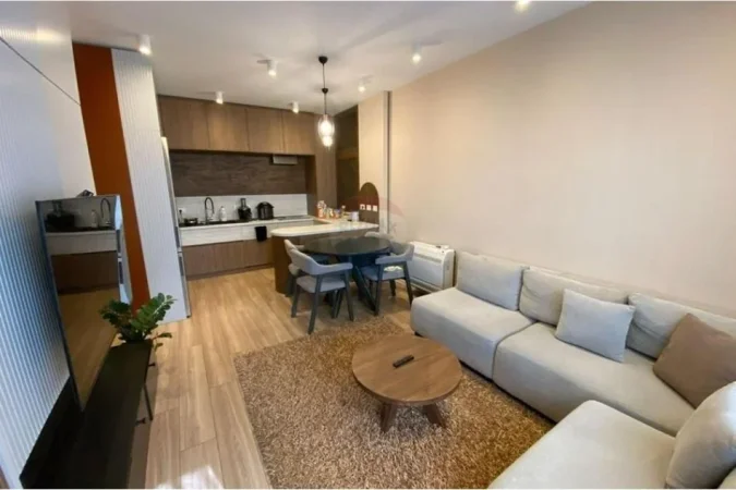 Tirane, jepet me qera 2+1+Aneks+Ballkon , 100 m² 700 € (Komuna e Parisit Kompleksi Kontakt)