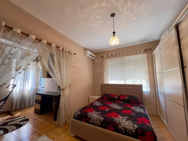 Tirane, shitet apartament 2+1+Aneks Kati 4, 94 m² 195.000 € (myslym shyri)