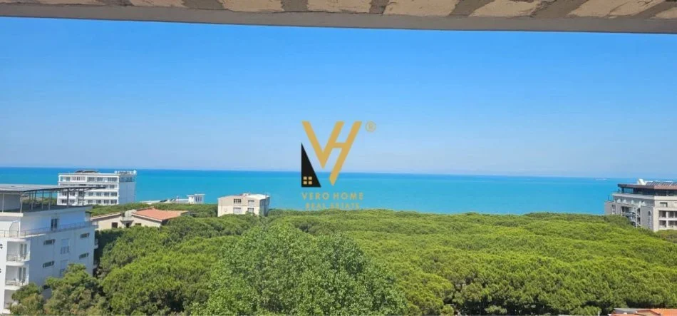 Mali i Robit, shitet papafingo 1+1 Kati 8, 68 m² 150.000 € (MALI I ROBIT)