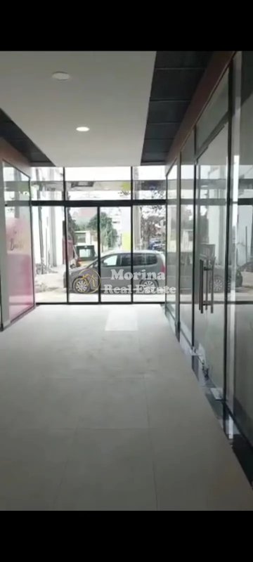 Tirane, jepet me qera ambjent biznesi Kati 0, 60 m² 450 € (Kamez)