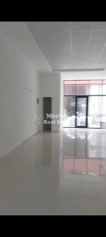 Tirane, jepet me qera ambjent biznesi Kati 0, 60 m² 450 € (Kamez)