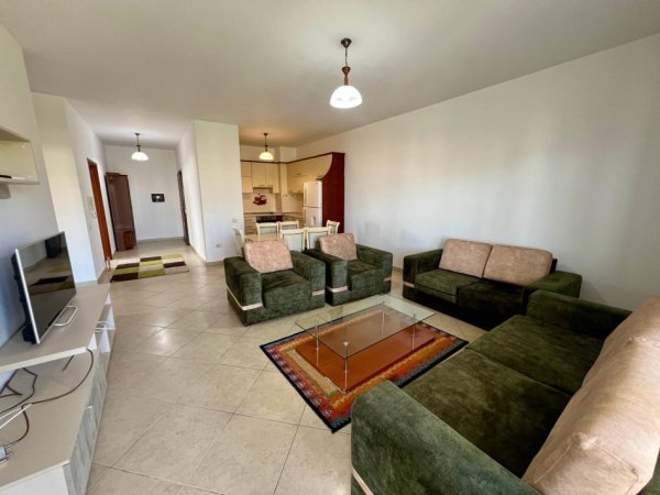 Tirane, jepet me qera apartament 2+1+Ballkon Kati 6, 105 m² 750 € (Bilal sina)