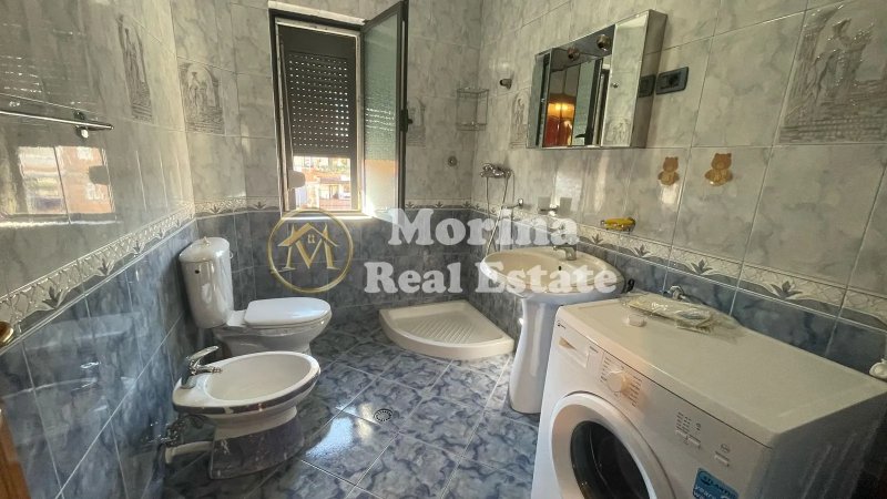 Tirane, jepet me qera apartament 2+1 Kati 5, 90 m² 450 € (Ish Restorant Durresi)