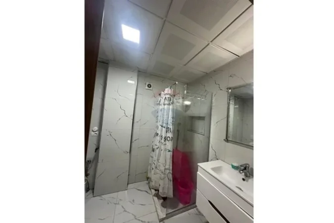 Tirane, jepet me qera apartament 1+1 Kati 4, 550 € (DON BOSKO)