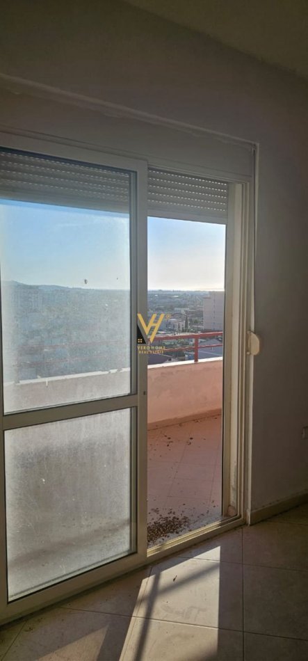 Kavaje, shitet apartament 2+1+Ballkon Kati 6, 119 m² 70.000 € (KAVAJE)
