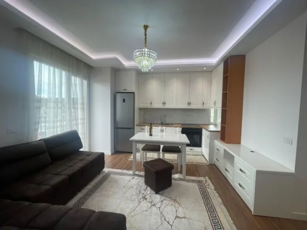 Apartament 2+1+Post parkimi te Rrethrrotullimi i  Saukut 550 euro
