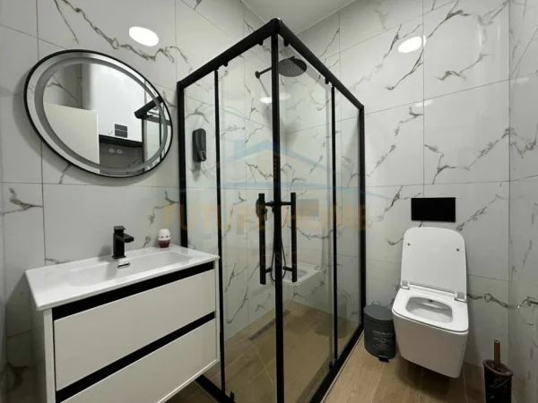 Tirane, jepet me qera apartament 2+1 Kati 3, 109 m² 600 € (Don Bosko)