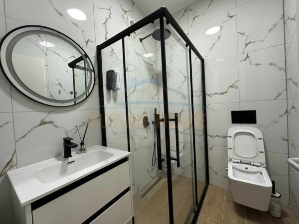 Tirane, jepet me qera apartament 2+1 Kati 3, 109 m² 600 € (Don Bosko)
