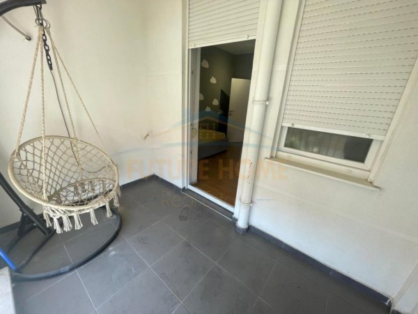 Tirane, jepet me qera apartament 2+1 Kati 3, 95 m² 750 € (Rruga e Kavajes)
