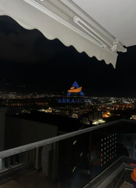 Tirane, jepet me qera apartament 2+1+Ballkon Kati 4, 100 m² 1.500 € 