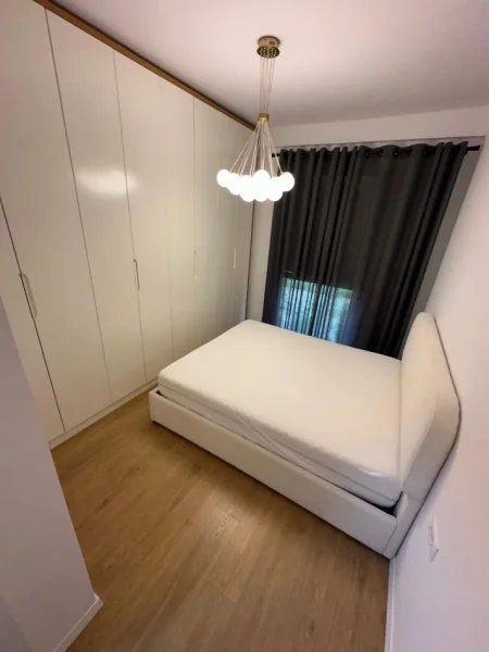 Tirane, shitet apartament 2+1+Aneks+Ballkon Kati 3, 90 m² 185.000 € (Rezidenca Rose Garden ne TEG)