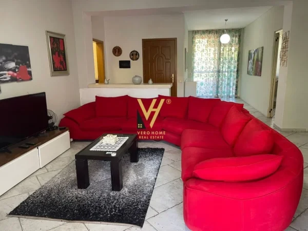 Tirane, jepet me qera apartament 2+1+Ballkon Kati 0, 120 m² 600 € (RUGA QEMAL STAFA)