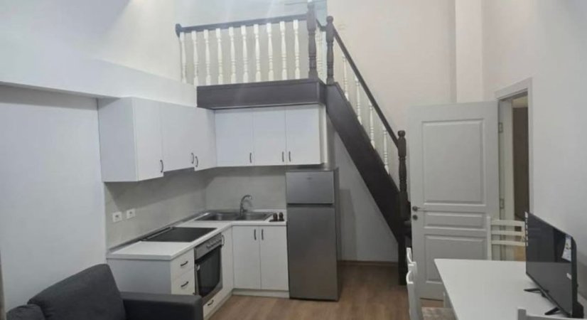 Tirane, jepet me qera apartament 1+1 Kati 1, 60 m² 500 € (Golden park 3, tek Spitali &quot;Amerikan 3&quot;)