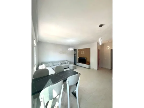 Durres, shitet apartament 1+1+Ballkon Kati 2, 72 m² 140.000 € (VOLLGA)