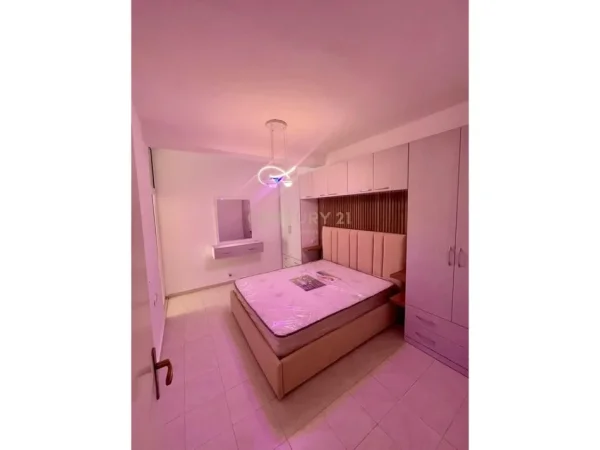 Durres, shitet apartament 1+1+Ballkon Kati 2, 72 m² 140.000 € (VOLLGA)