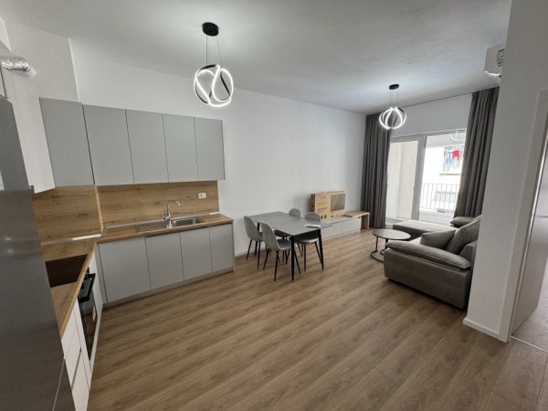 Tirane, jepet me qera apartament 1+1+Ballkon , 65 m² 400 € (Pasho hysa)