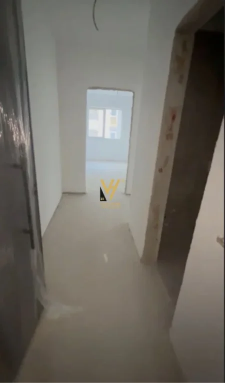 Tirane, shitet apartament Kati 5, 76 m² 129.200 € (RRUGA DRITA HOXHA, LAPRAKE)