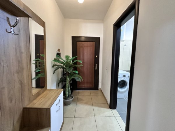 Tirane, jepet me qera apartament+verande | Penthouse 1+1+Ballkon Kati 4, 65 m² 380 € 