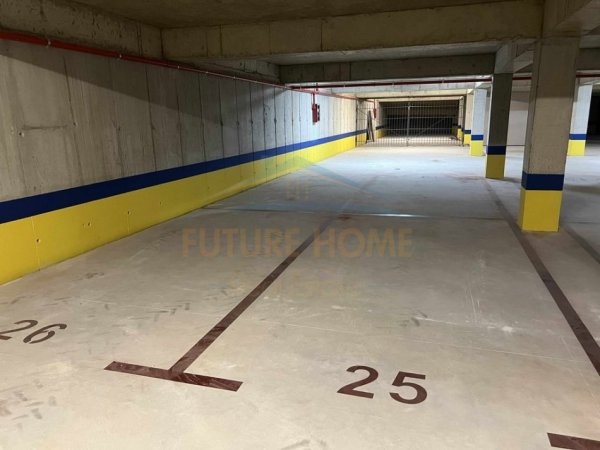 Tirane, jepet me qera apartament 2+1 , 105 m² 1.000 € (Kompleksi Oasis, Unaza e Re)