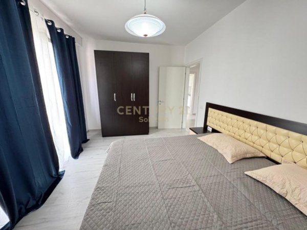 Tirane, jepet me qera apartament 2+1 Kati 2, 92 m² 500 € (Vila L)