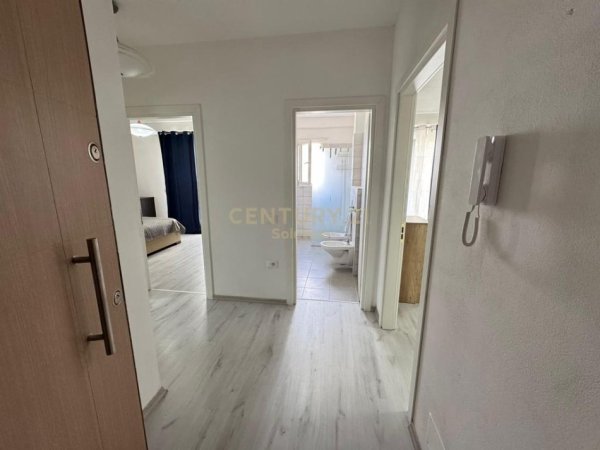 Tirane, jepet me qera apartament 2+1 Kati 2, 92 m² 500 € (Vila L)
