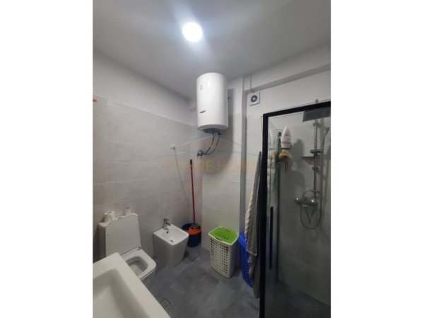 Shitet Apartament 2+1, Fresk, Tirane
