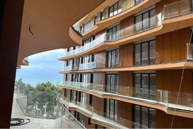 Shengjin, shitet apartament 1+1+Ballkon Kati 4, 70 m² 93.000 € (Shendgjin)