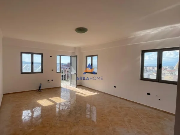 Tirane, shitet apartament 2+1+Ballkon Kati 4, 94 m² 145.000 € 