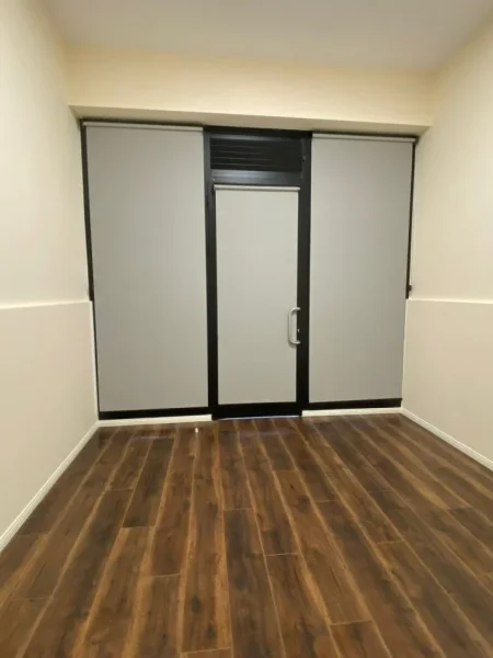 Tirane, shitet ambjent biznesi Kati 0, 15 m² 55.000 € (Komuna e Parisit)