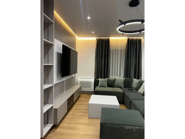 Tirane, shitet apartament 1+1+Ballkon Kati 3, 70 m² 178.000 € (Ministria e Jashtme)