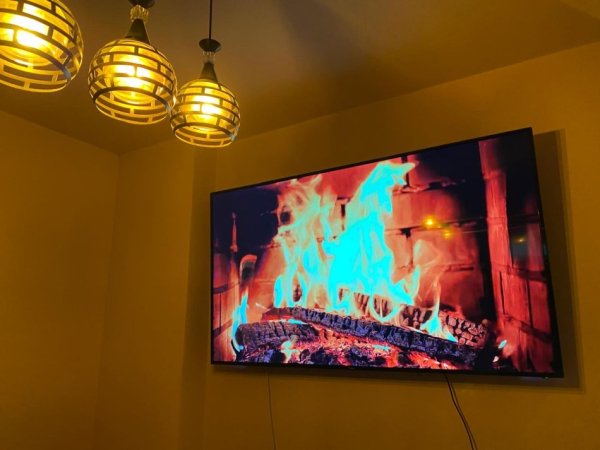 Tirane, jepet me qera apartament 1+1+Ballkon Kati 3, 70 m² 400 € (Rruga 5 Maj , prane pallateve te bashkise)