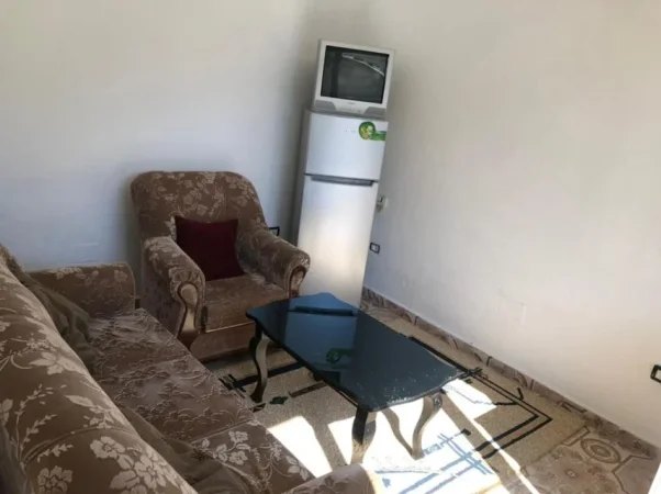 Tirane, jepet me qera ambjent biznesi Kati 1, 50 m² 150 € (Rruga "Co- Plan" Bathore)