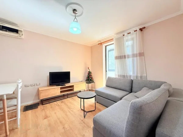 Tirane, shitet apartament 2+1 , 76 m² 140.000 € (rruga bardhyl)