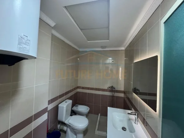 Plepa Plazh, shitet apartament 1+1+Ballkon Kati 6, 58 m² 75.000 € (Durres)