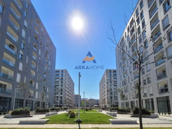 Tirane, jepet me qera apartament 2+1+Ballkon Kati 1, 88 m² 600 € 
