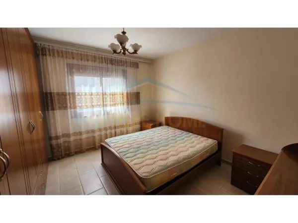 Rruga Kasem Durrësi, shitet apartament 2+1+Ballkon Kati 7, 124 m² 145.000 € (Durres)