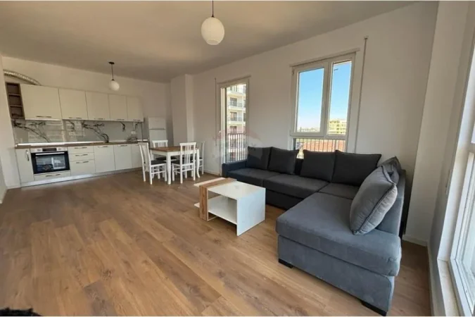Tirane, jepet me qera apartament 2+1+Ballkon Kati 3, 85 m² 800 € (don bosko)